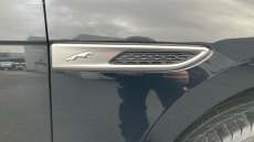 Jaguar F-Pace 2.0 D200 R-Dynamic SE 5dr Auto AWD Diesel Estate